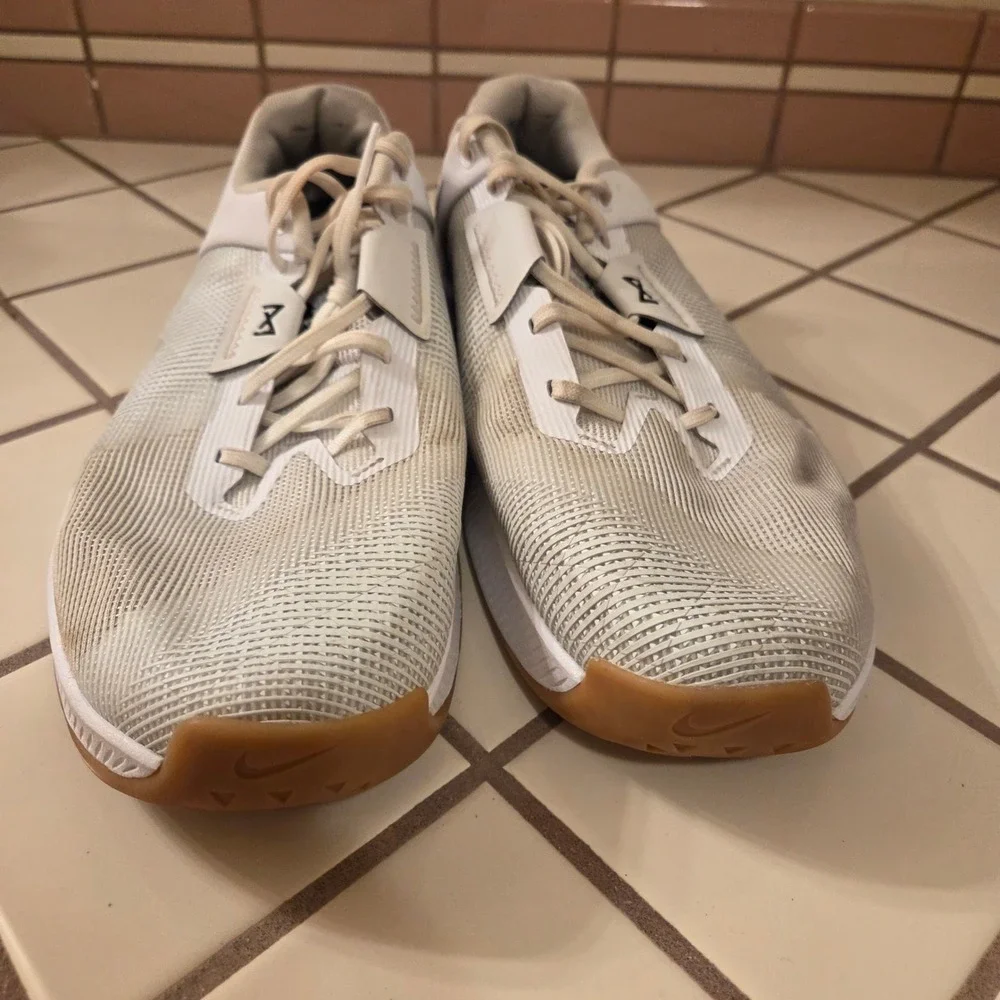 Nike Metcon 9 Mens Training Shoes White Black Gum HJ1875-100 Size 12